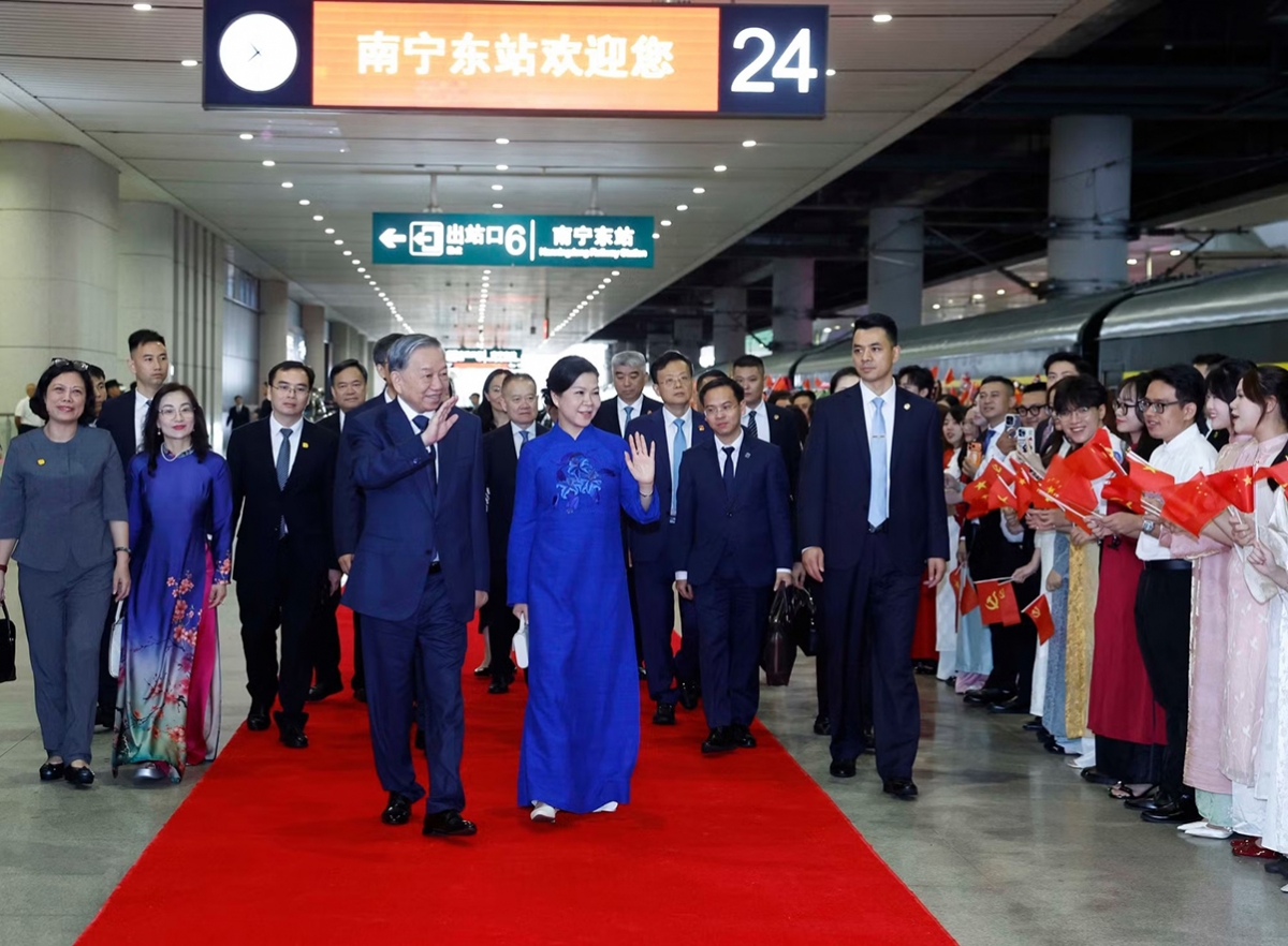 Top Vietnamese leader concludes China visit, reinforcing strategic partnership